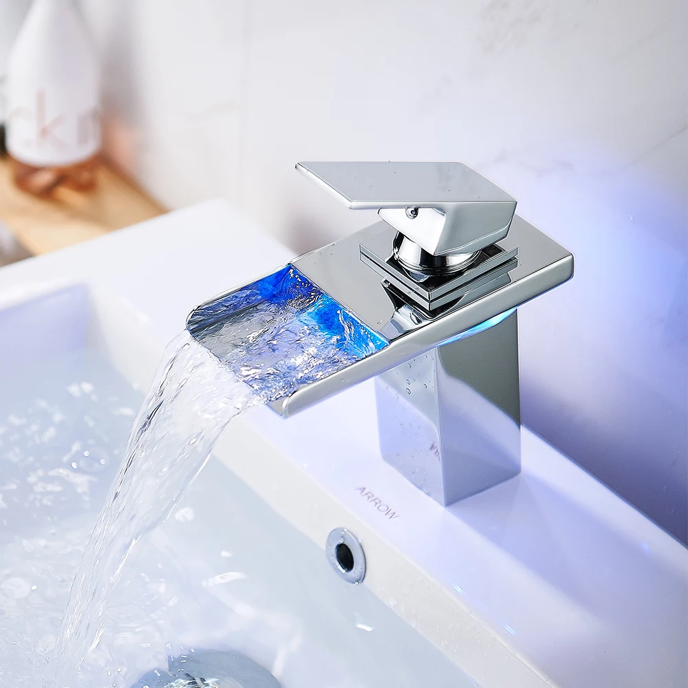 Смеситель со светодиодной подсветкой Водопад для раковины в ванной комнате