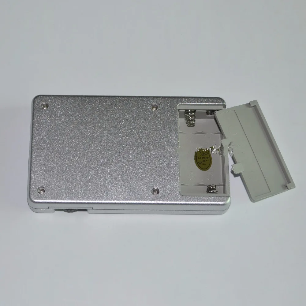 Электронный импульсный массажер с двойным выходом и низкой частотой стимулятор