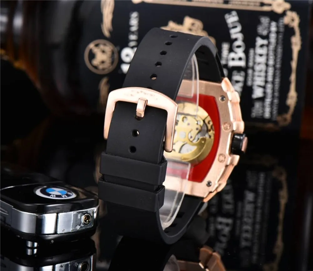 

Yunli Richard-2020 fashion trend, a star-shaped wine barrel full of diamonds personality, luxurious and luxurious aaaa+++watch