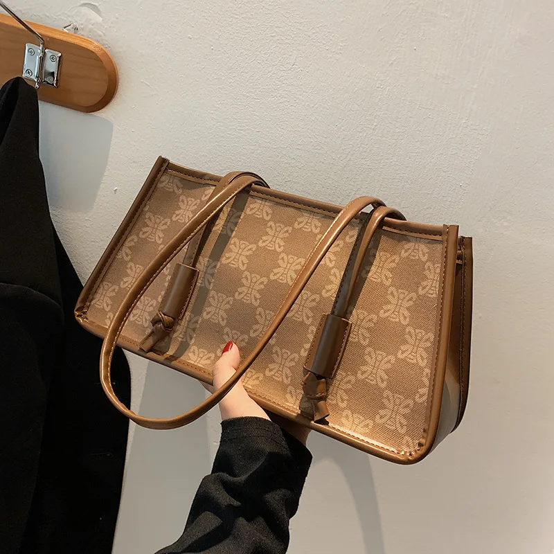 

Женская сумка-тоут с винтажным принтом