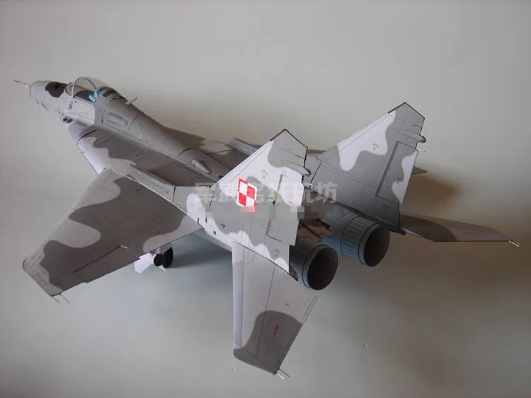 Фото Набор бумажных моделей для рукоделия Mikoyan MiG-29, в масштабе 1:33 №5