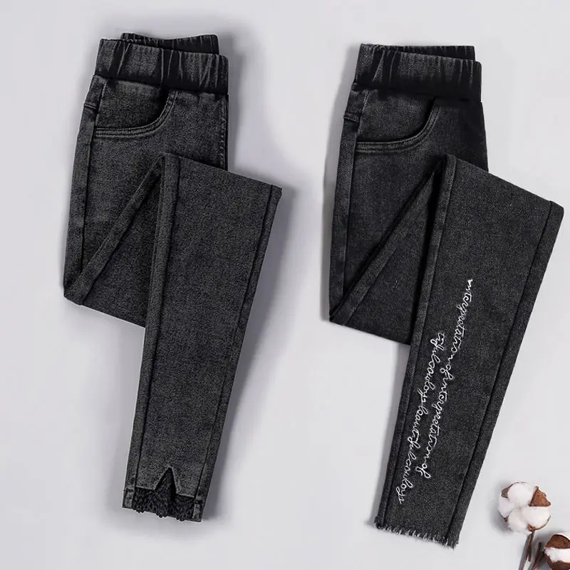 

2020 New Slim for Women Jeans Hole Design Ladies Blue Denim Pencil Pants Casual High Quality Stretch Waist Light Trousers L221