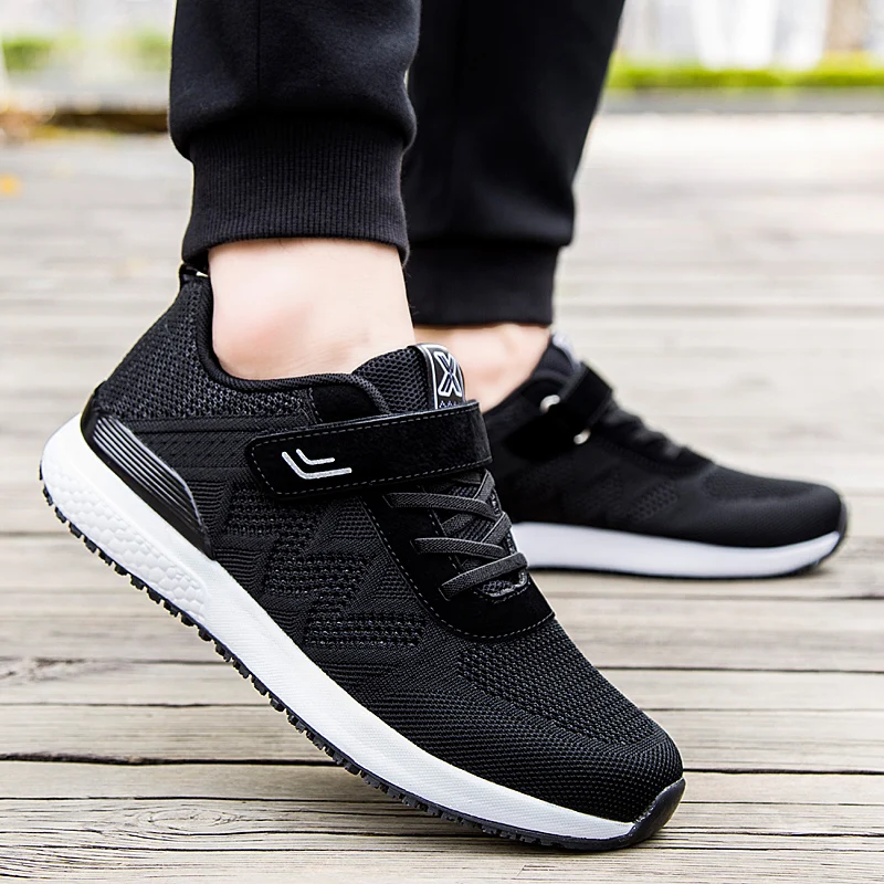 

2019Men Women's Casual Shoes Breathable Comfortable Fashion Men Mesh Sneakers Lace-up Lightweight Sneakers Tenis Feminino Zapato
