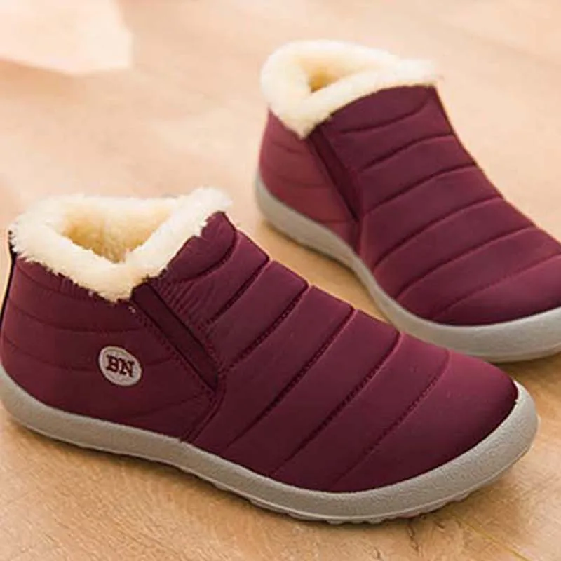 

Vulcanized Shoes Women Slip On Waterproof Shoes Fashion Breathable Outdoor Fur Warm Winter Casual Shoes Sneakers Women Plus Size