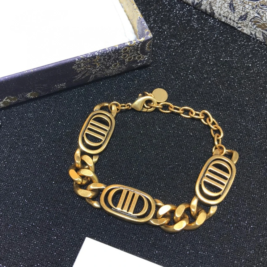 

2606 2608 Stylish wedding jewelry personality letters vintage collar chain gold-plated high quality necklace hand catenary set