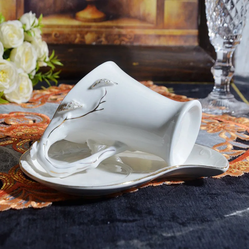 Белая фарфоровая кофейная кружка с блюдцем золотым краем стандартная чашка для послеобеденного чая