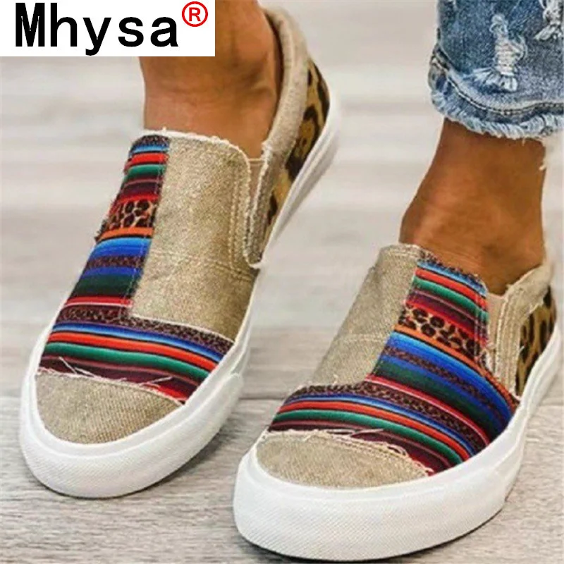 

2021 New Spring Set Foot Flat Shoes Women Fashion Color Matching Casual Shoes Woman Lightweight Comfortable Outdoor Women Shoes
