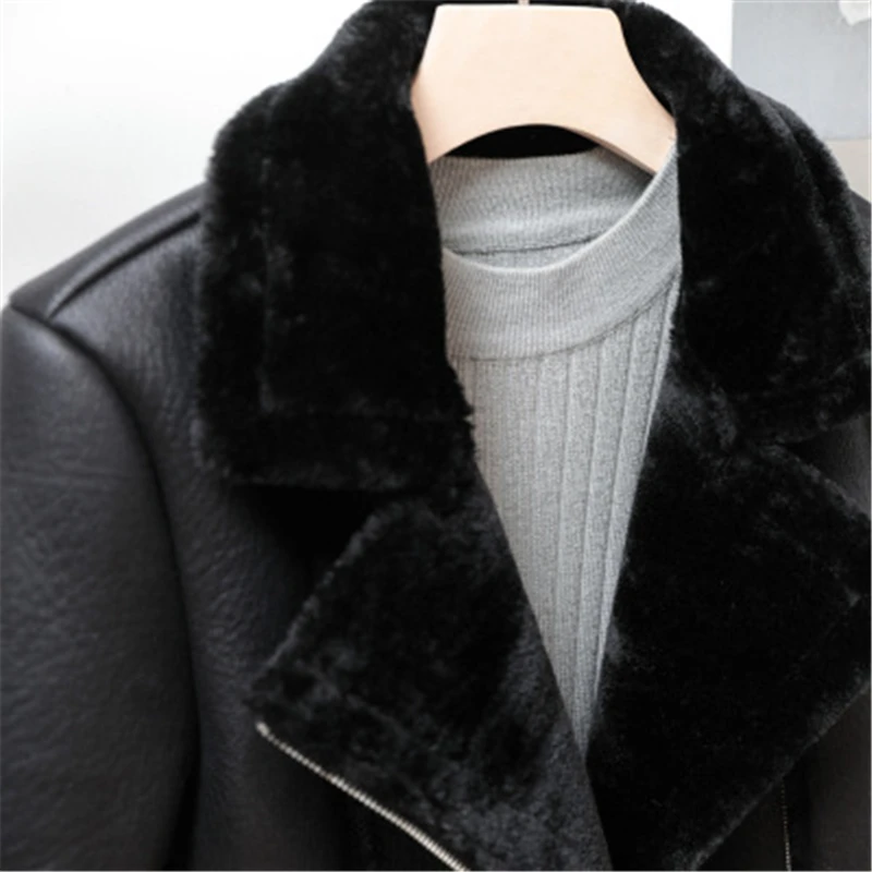 2022 New Winter Womens Leather Jacket Fashion Warm Female PU Leather Coat MotorBike Zipper Women Coats Outerwear N271