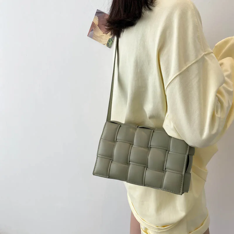 

Pu Leather Contrast Weaving Shoulder Bags for Women 2021 Small Square Bag New Brand Designer Handbags Thick Chain Crossbody Bags