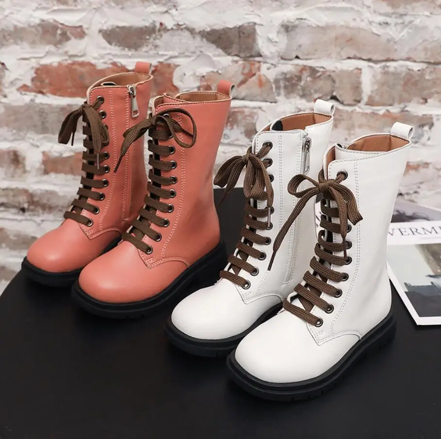 Детские кожаные ботинки на плоской подошве Осень зима 2020 брендовые мартинсы до