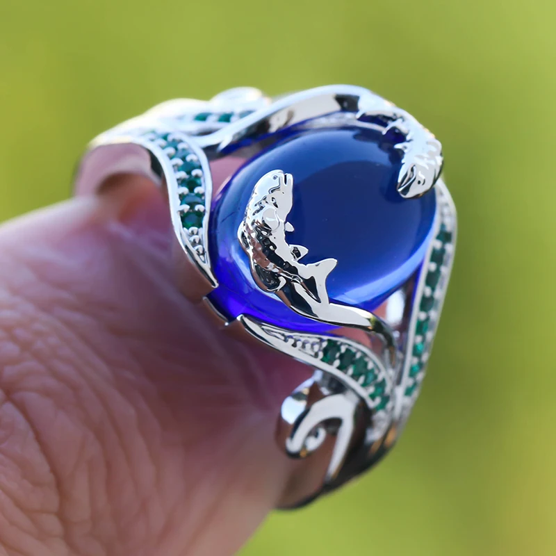 

Exclusive Silver Color Symmetrical Double Fish Swimming Artwork Ring for Women Ldies Sea Blue Zircon Party Ring Ethnic Jewelry