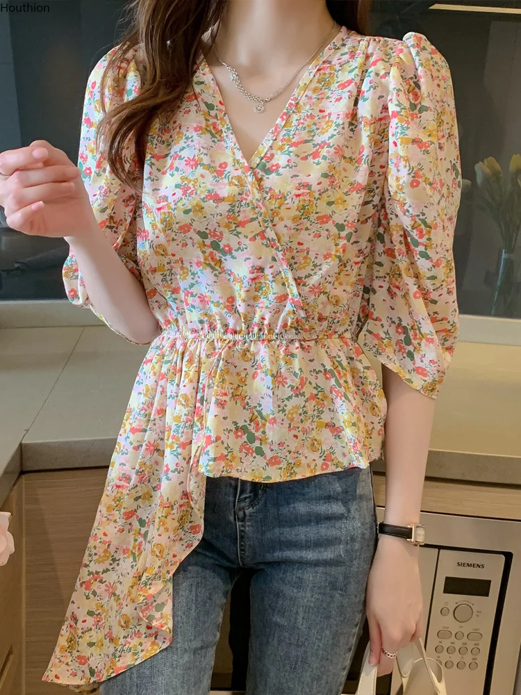 

New Sleeve Women's Blouse Irregular Floral Tops Summer Korean Fashion V-neck Shirt Casual Puff Sleeve Lady Top Houthion