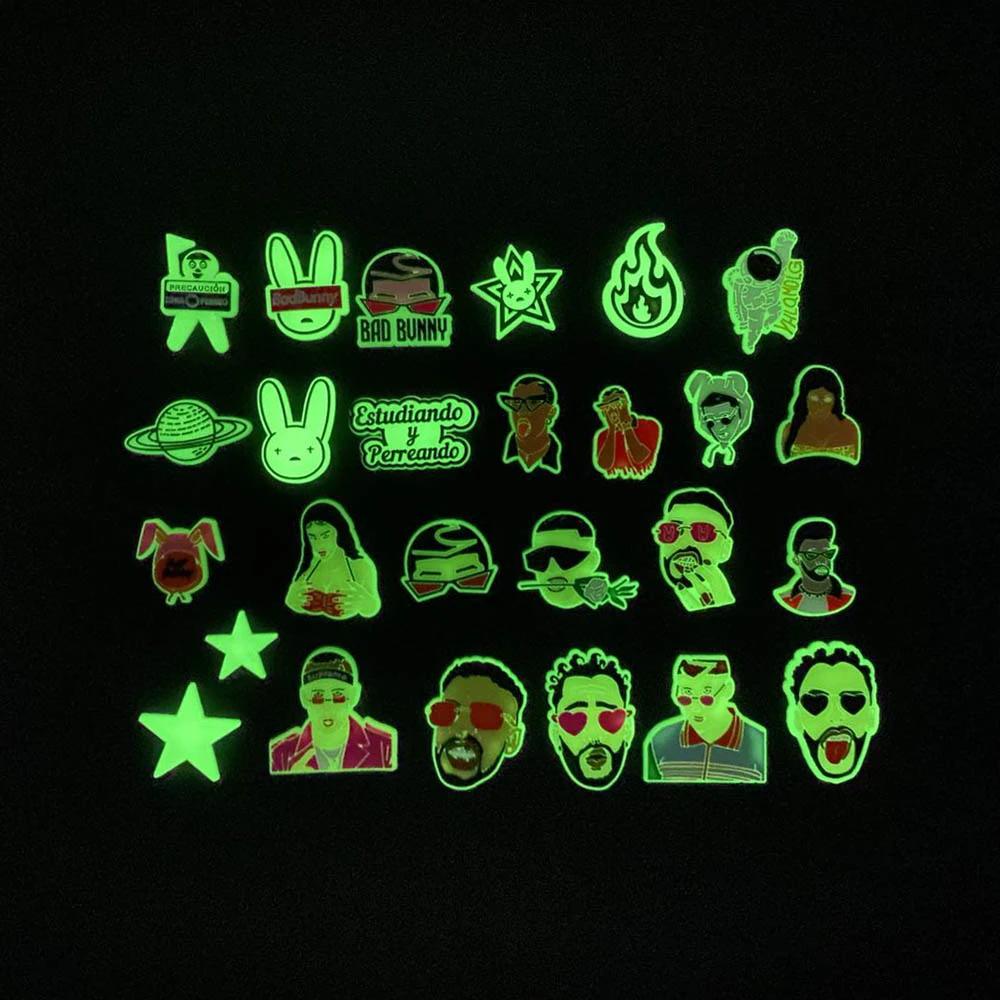 1 Pcs Glow in The Dark Croc Charms PVC Noctilucence Accessories Decoration Bad Bunny for Clog Button Charm