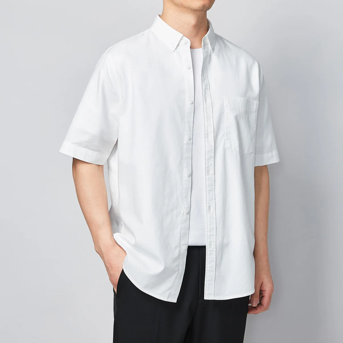 

New menswear 2021 summer Tencel Cool Short Sleeve Shirt Men's loose thin men's shirt 5622