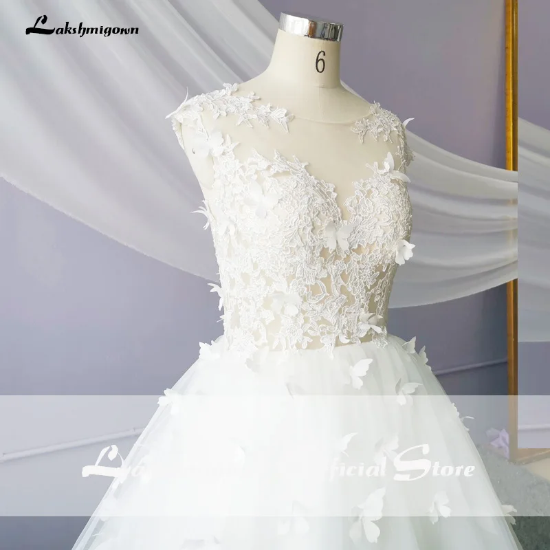 

Bridal Wedding Dresses 2020 White Butterflies Hand Made Flowers Flare Fitted Sheer Neck Appliques Cap Sleeves Bridal trouwju