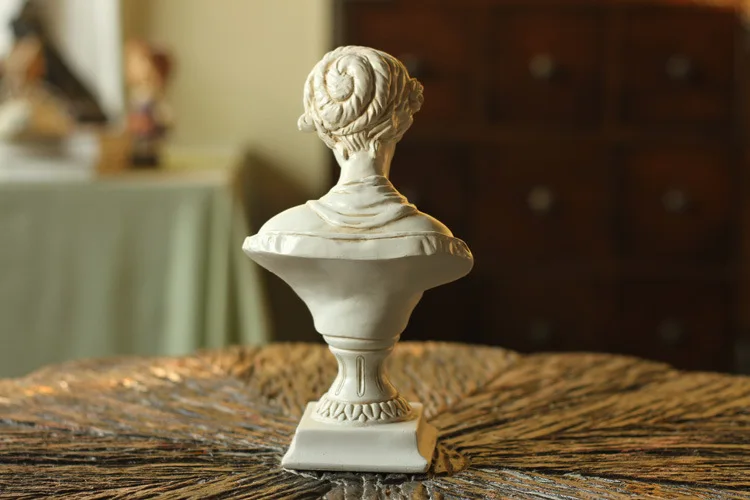 

Resin ornaments living room ornaments European-style home decoration Venus girl head
