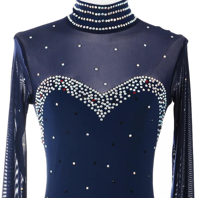 Рисунок 5 - Темно-синий и красный цвета фигурное