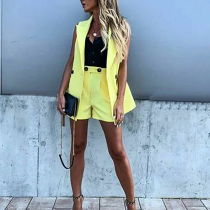 

Elegant Office Lady Short Suit Set Women 2 Piece Set White Color Jacket Blazer + High Waist Mini Pant Suits Female Tracksuit