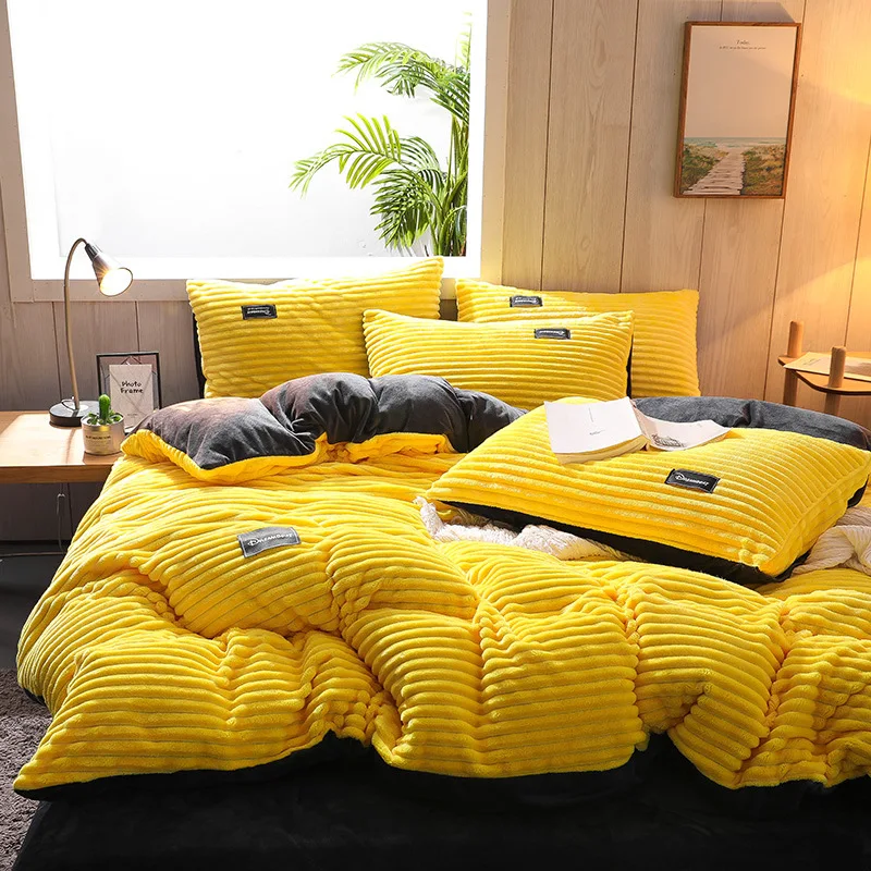

High-quality Multi-color Optional Bright Yellow Family-usable Soft Skin-friendly Velvet Pillowcase To Give You A Good Sleep