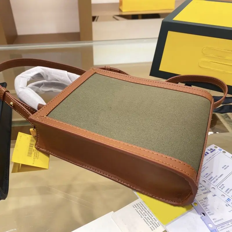 

New products in the spring of 2021, fashionable casual simple and versatile shoulder bag, Oxford cloth large-capacity tote bag