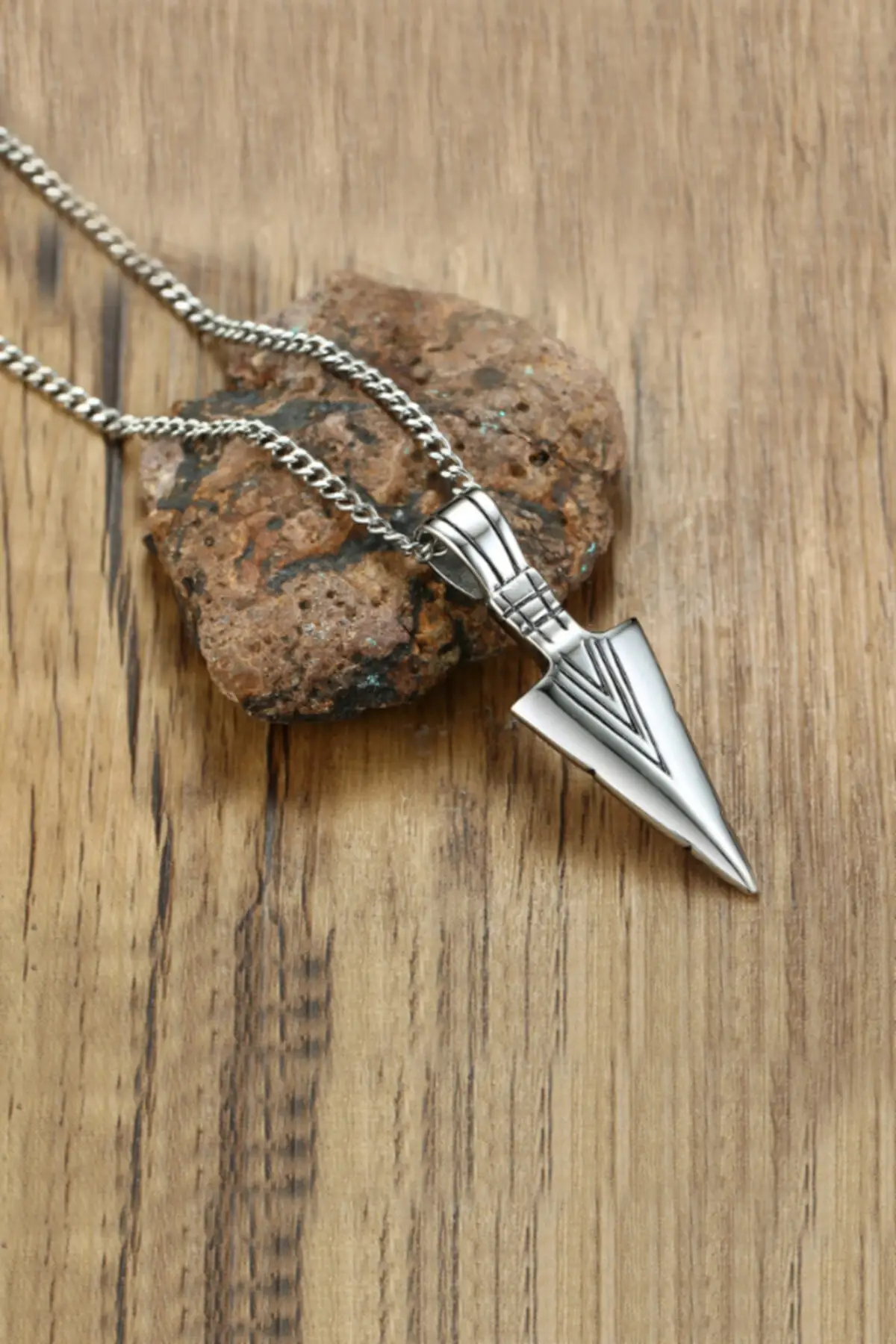 

Striped Arrow Design Silver Color Stainless Steel Men Necklace