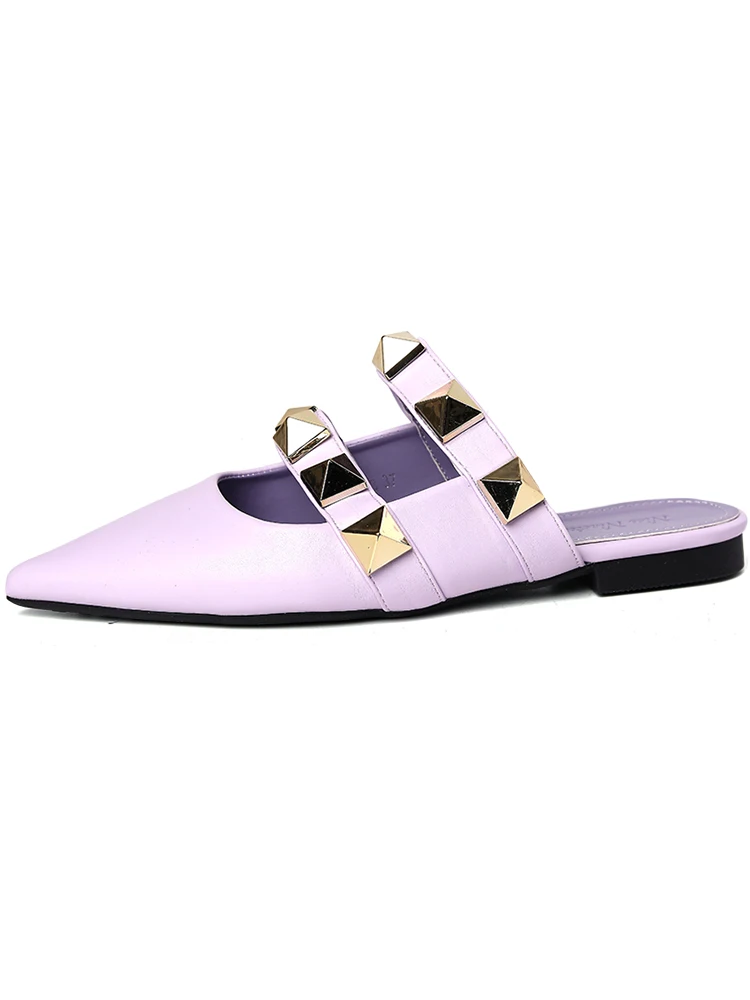 

Women's Slippers Outdoor Flat Muller Female Fashion Sandals 2021 New Fashion Pointed Toe Slippers Fashion Women Rivets Shoes