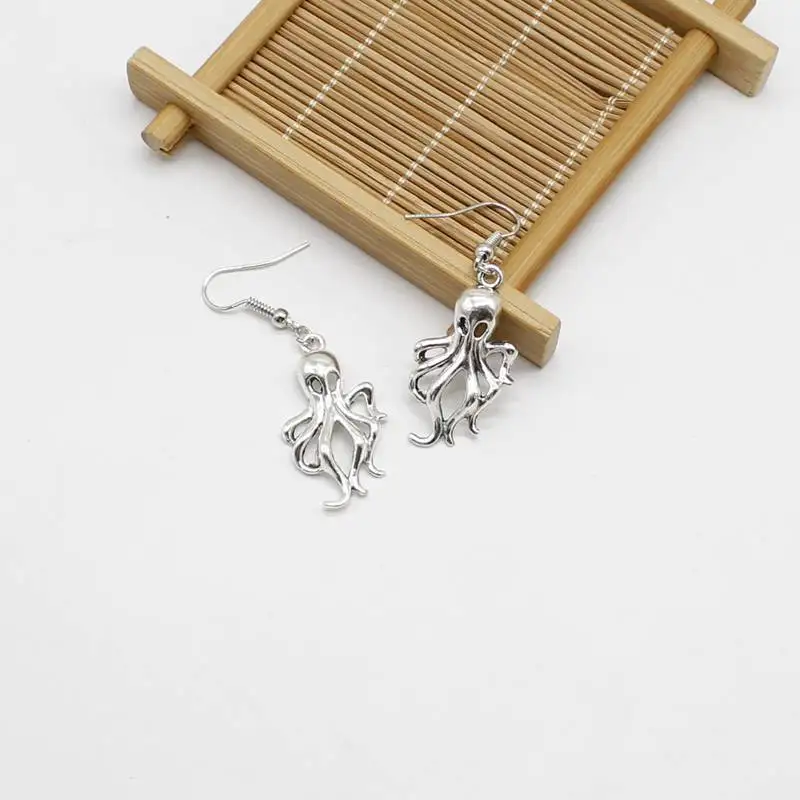Fashion vintage octopus pendant earrings ladies party everyday charm gift jewelry | Dangle Earrings