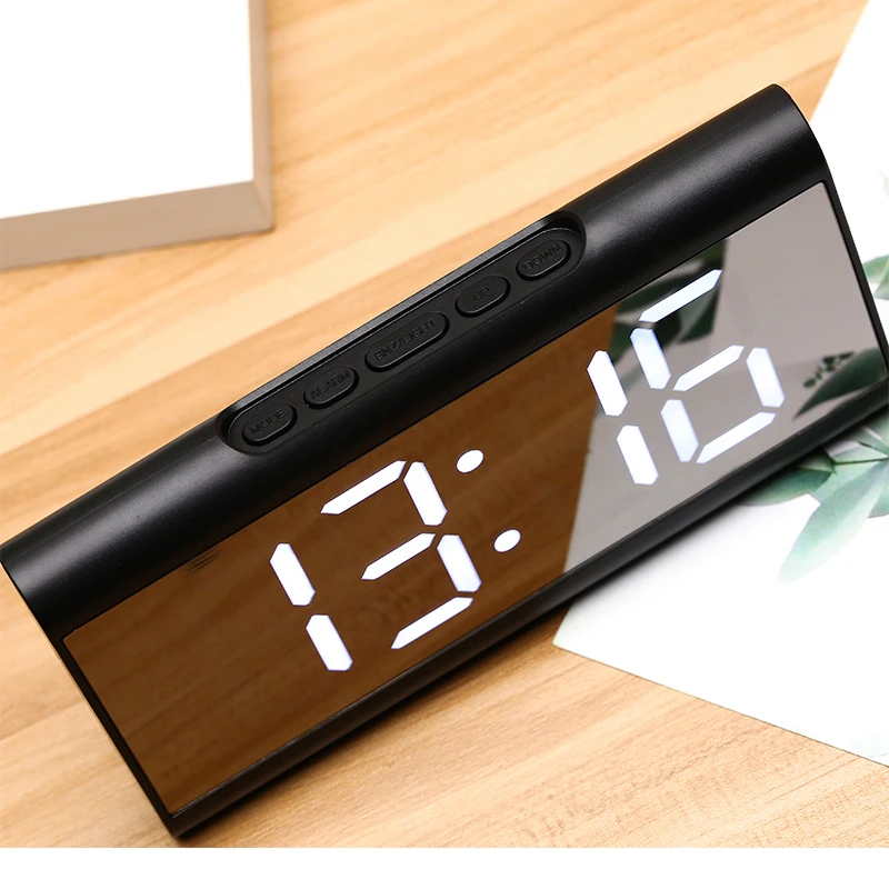 

LED Alarm Clocks USB Snooze Table Digital Clock Saat Multifunction Horloge Home Decor Reloj Despertador for Living Room Bedroom