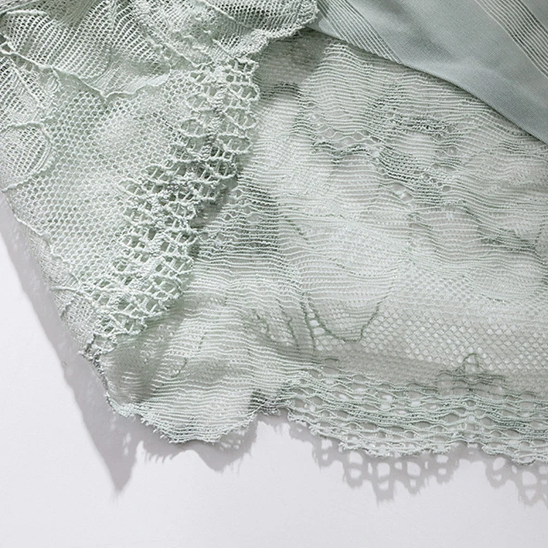 

3pcs/lot Sexy Lace Panties Seamless Ice Silk Women Briefs one-piece Underwear Mid Waist Comfort Underpants Fashion Intimates #F