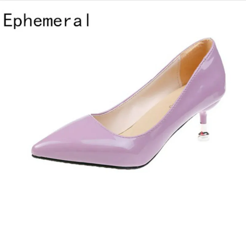 Женские туфли с закрытым носком очень размера плюс на высоком каблуке 17-2