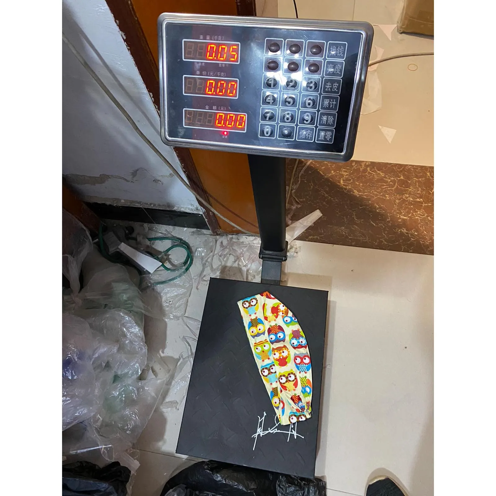 

D Pure Color Cotton Gourd Cap Men And Women Hat Nurse Hat Strap Adjustable Semi-open Design warm and comfortable