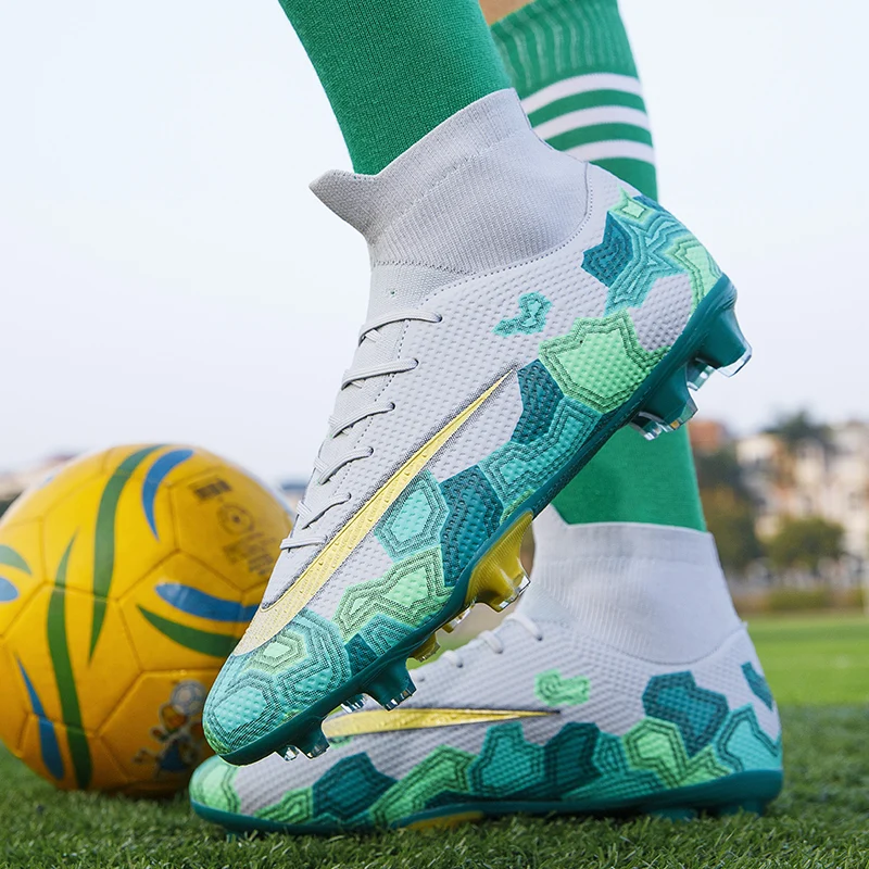 Outdoor Men Ultralight Soccer Shoes TF/FG Football Boots High Ankle Kids Non-Slip Cleats Training Sport Futsal Sneakers Size 45