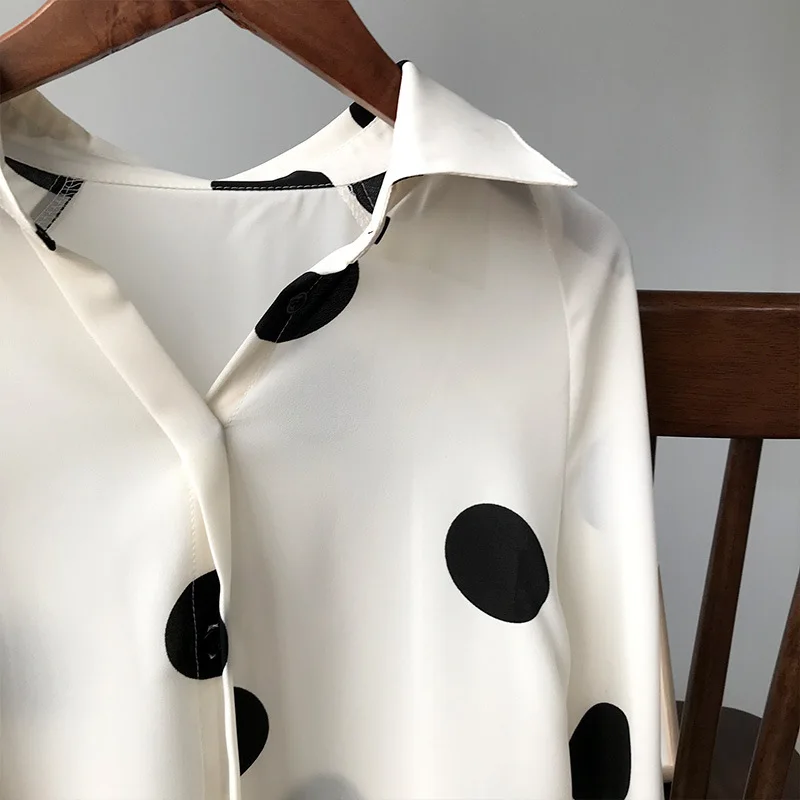 

Simgent New Arrivals Spring 2021 Vintage Lantern Sleeve High Low Dot Chiffon Blouse Women Shirts Tops Beige Black SG1243