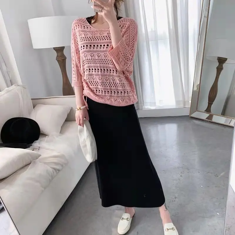 

The new 2021 hollow-out sweater, loose thin send skirt
