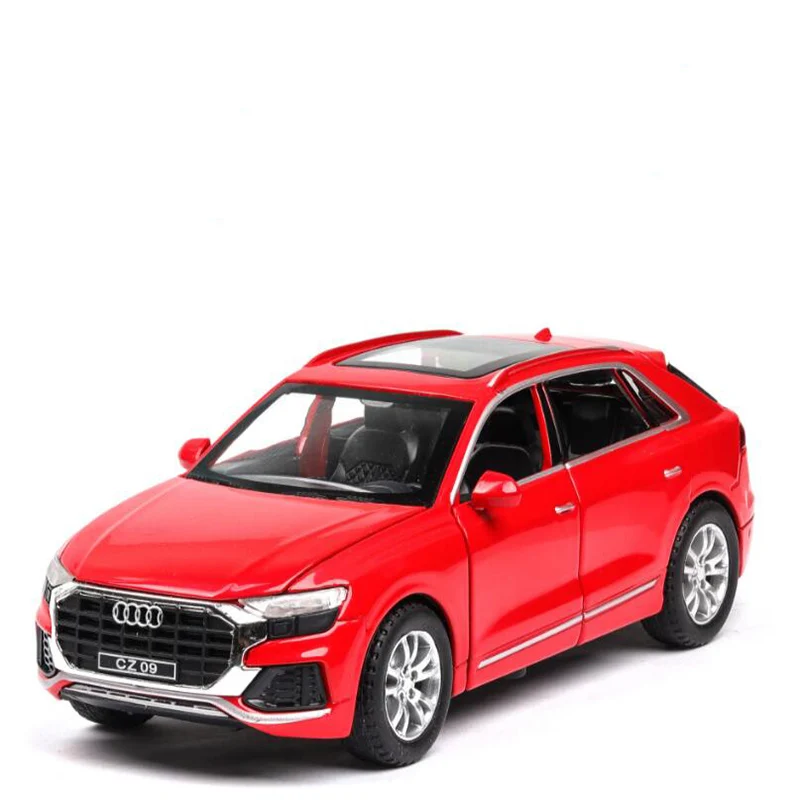 Модель автомобиля Audi Q8 в масштабе 1/32 внедорожник игрушечный автомобиль из сплава