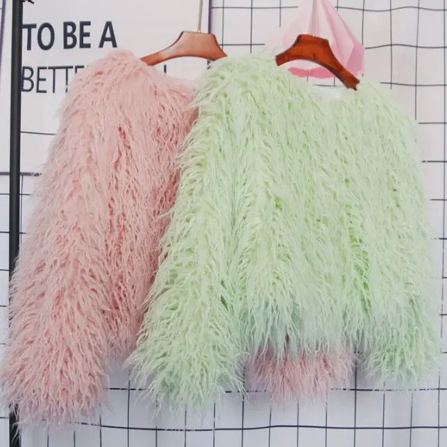 Faux Fur Coat Turkey Short Winter Ladies Fluffy Warmth Nightclub Party Korean Style Pure Color Beach Wool Female Fashion Top Gay
