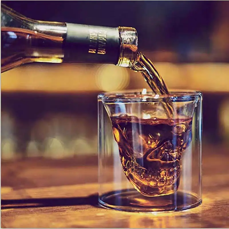 Прозрачная чашка с черепом 2 шт. стеклянная двойными стенками для пива виски