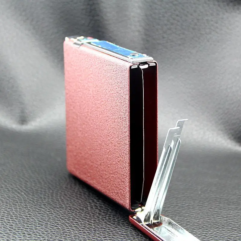 

Automatic Smoking 18-piece Anti-pressure Cigarette Box Replaceable Disposable Metal Lighter Moisture Proof Portable Installation