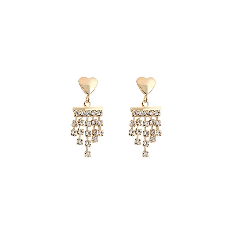 Высококачественные серьги корейские темпераментные милые короткие с кисточками