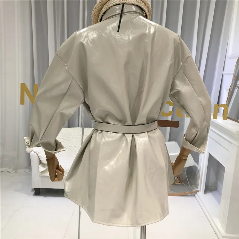 Женская куртка из искусственной кожи осень 2019 Новинка Яркое пальто средней длины