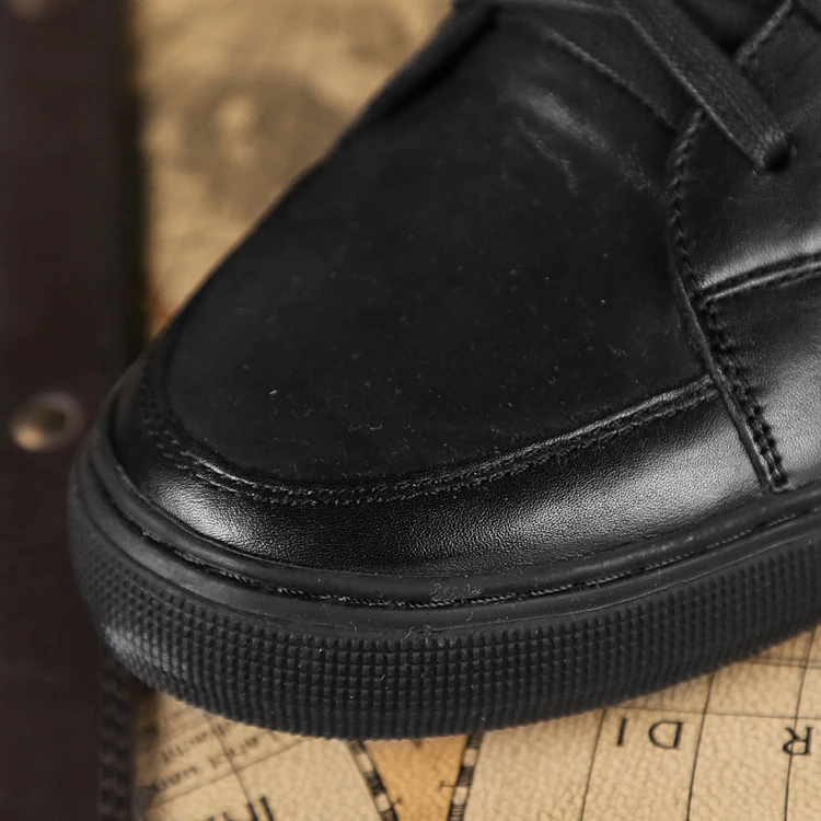 Мужские черные высокие кожаные ботинки повседневные спортивные кроссовки