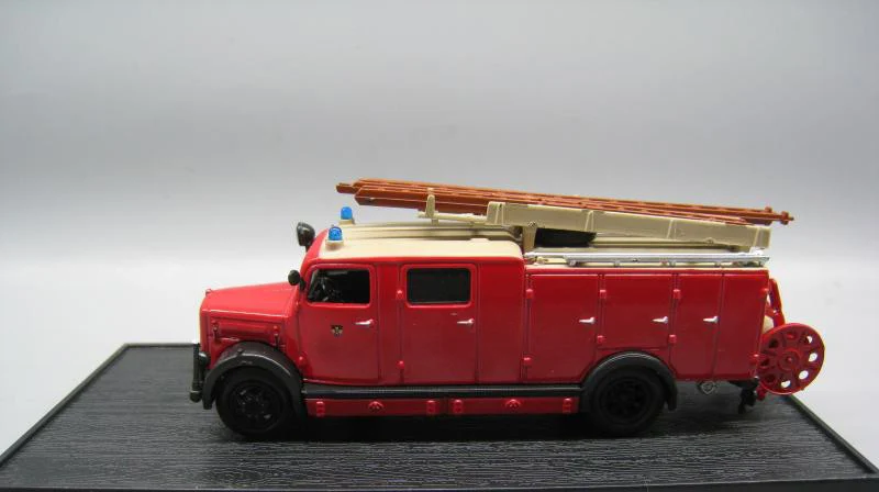 Специальное предложение 1:64 Германия 1941 коллекция классического искусственного