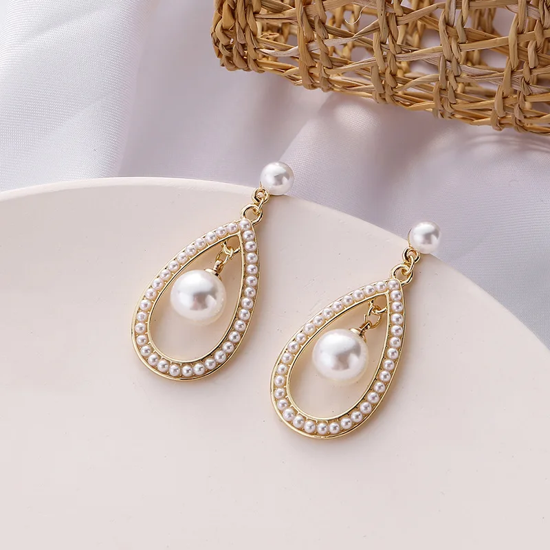 

2020 New Fahion Women's Earrings Fine Water Shape Pearl Earrings for Women Bijoux Korean Party Girl Jewelry Gifts Wholesale