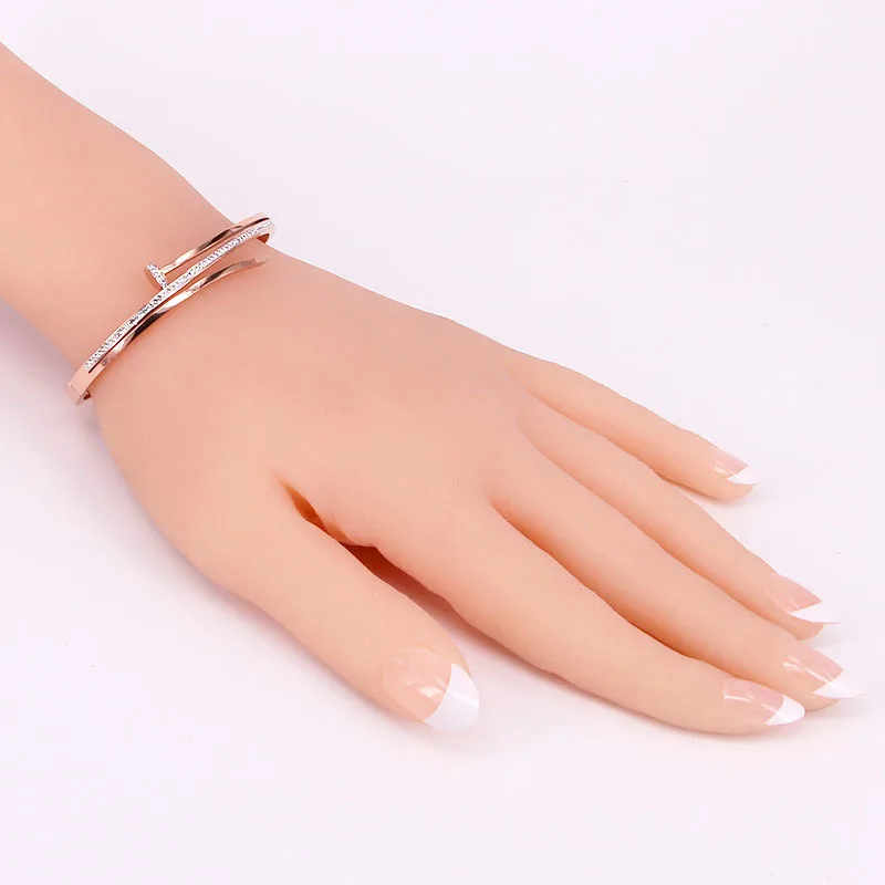 Индивидуальные женские браслеты браслет для женщин полый трехслойный гвоздь