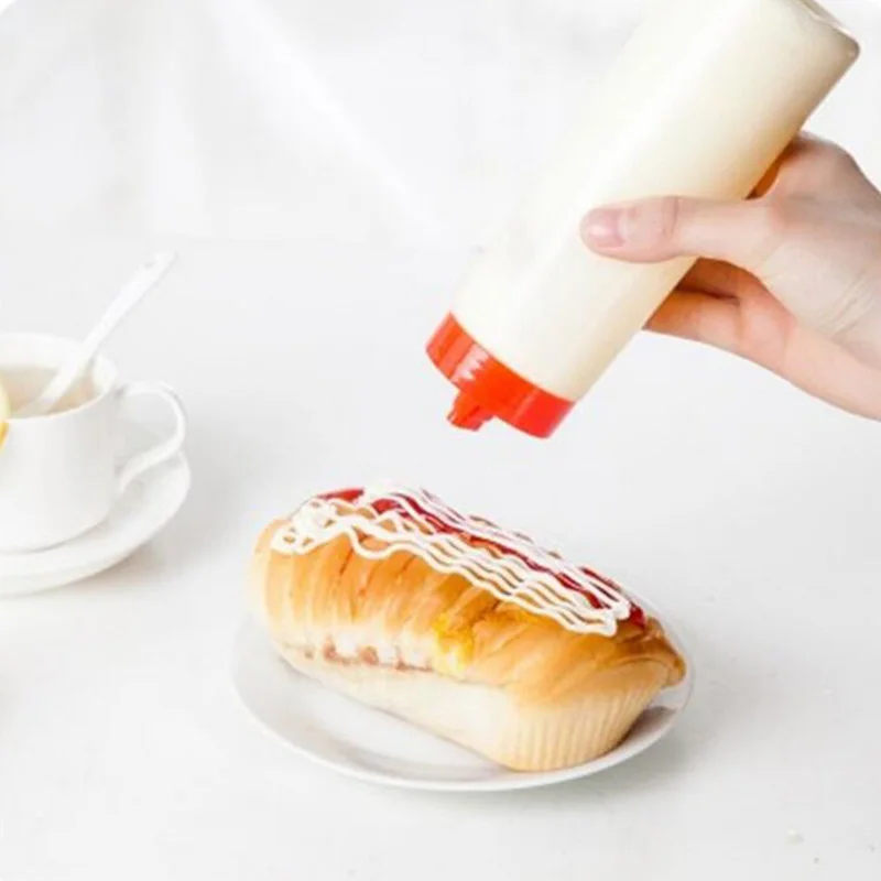 

Squeeze Bottle 4-Hole Salad Ketchup Sauce Bottle With Cover Squeeze Dispenser Cruet Bottles Kitchen Accessories Cooking Tools