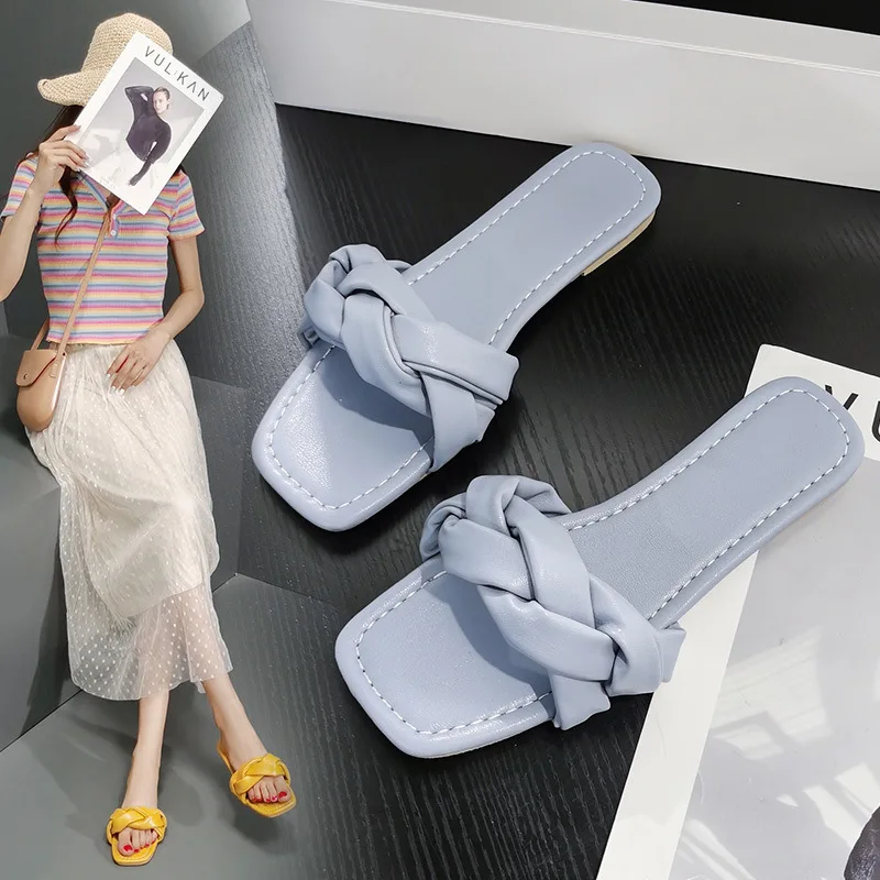 

Fashion Outdoor Indoor Slippers 2020 Summer Square Toe Flat Casual Slides Beach Shoes Ladies Flip Flops Womens Sandals 2020