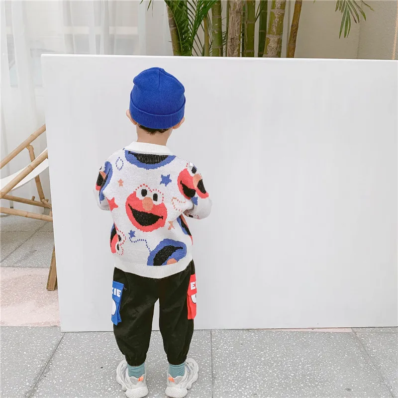 Красивые свитера с рисунками для маленьких мальчиков изображением уличного