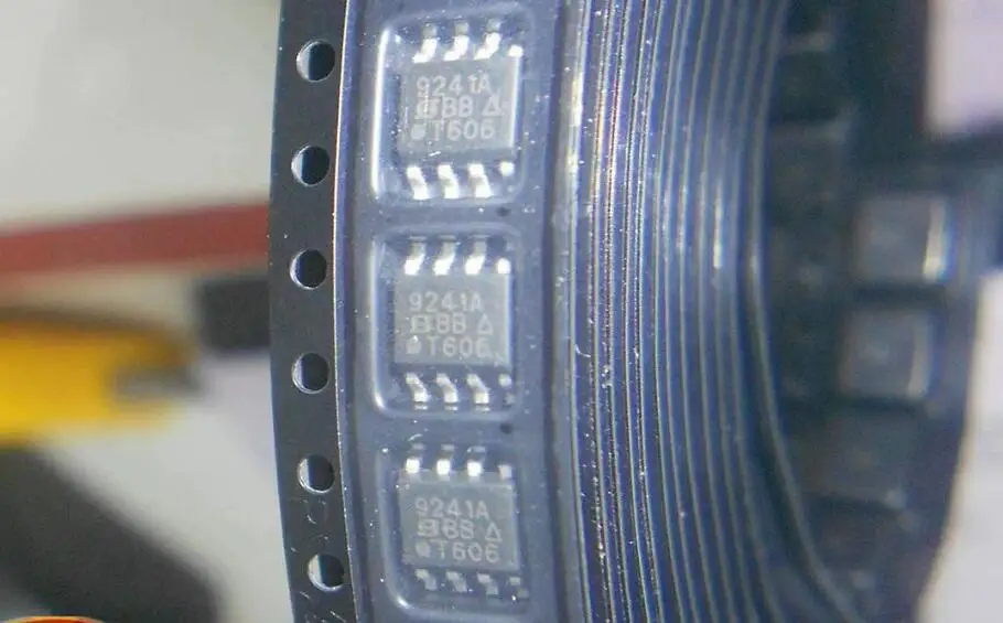 

1 шт./лот 9241A SI9241A SI9241AEY-T1-E3 SOP8