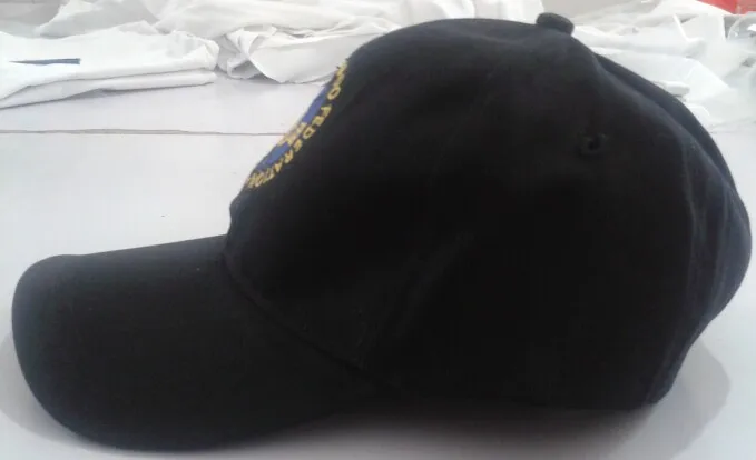 Вышивка ИТФ из чистого хлопка (головной убор) подчеркивает все четыре сезона