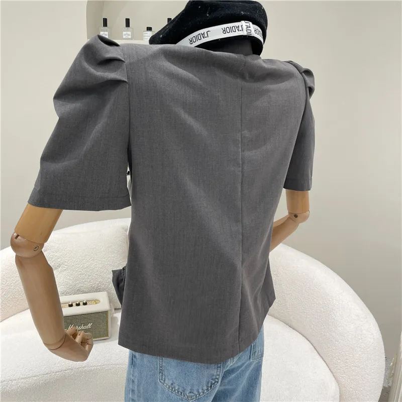 

Women's clothing Spring Summer 2021 Fashion New Temperament Blazer collar bubble sleeve shirt shoulder pad Top